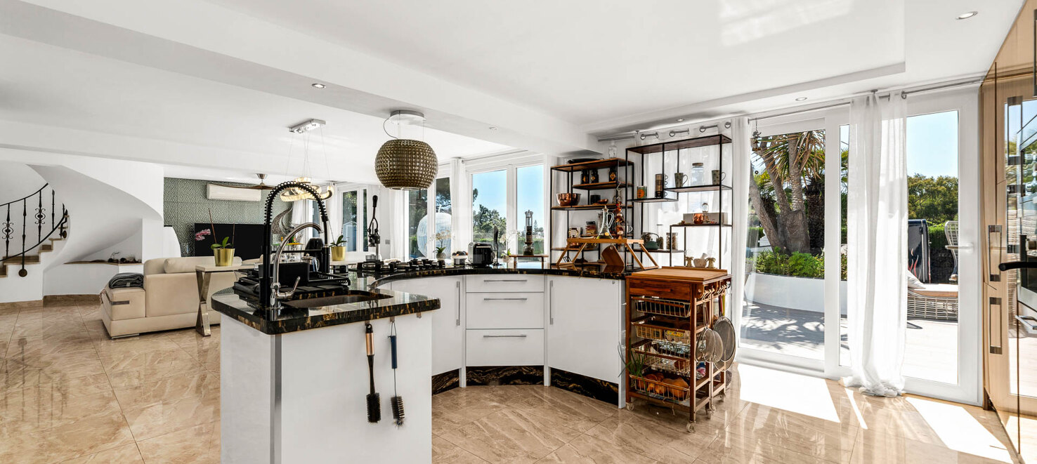 Villa till salu i Elviria, Marbella Öst