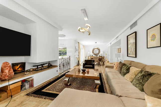 Elegant Villa with Sea Views & Touristic Licence