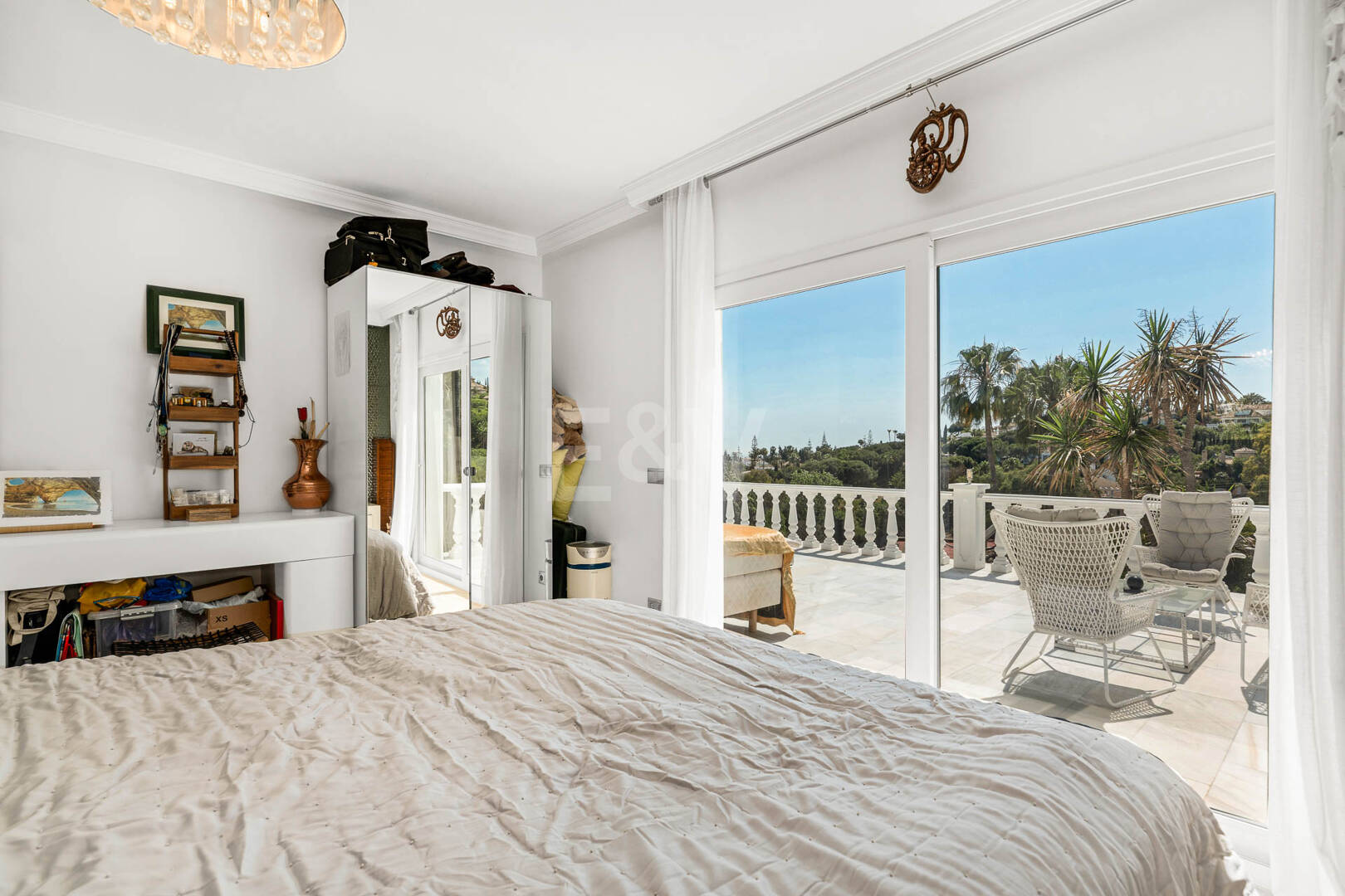 Villa élégante avec vue sur la mer et touristique Licence