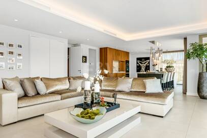 Spectacular Penthouse in Benalus Close to the Beach with Private Pool and Sea View