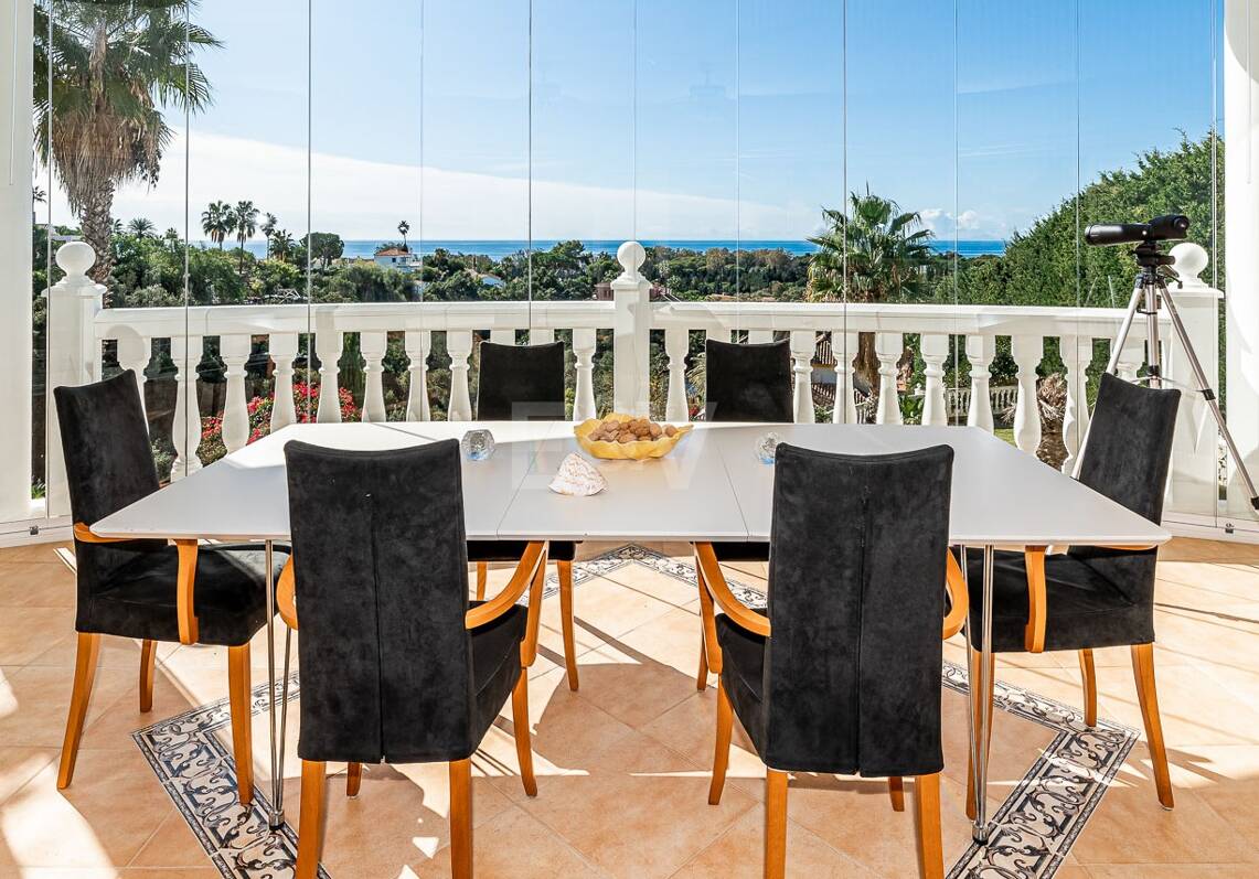 Villa avec vue sur la mer à Elviria