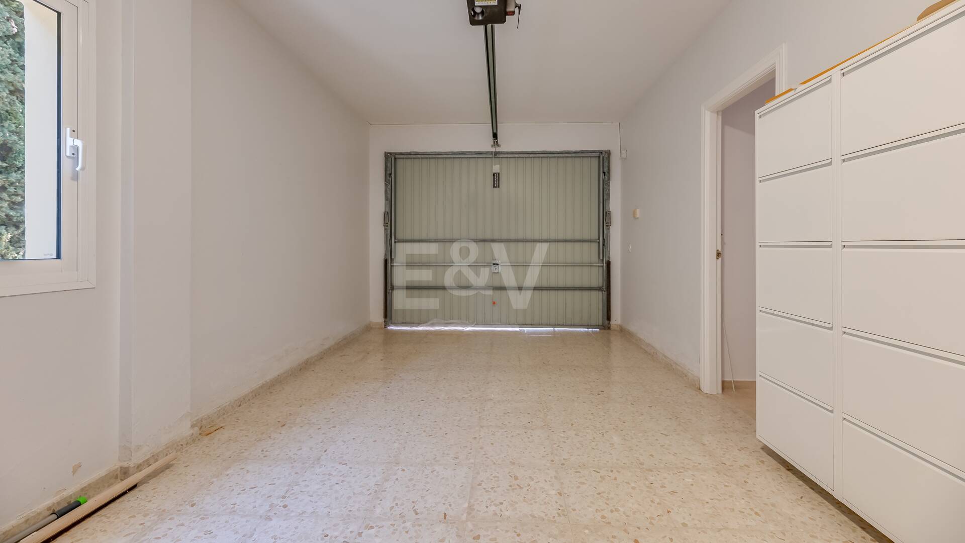 Villa with Sea Views in Elviria