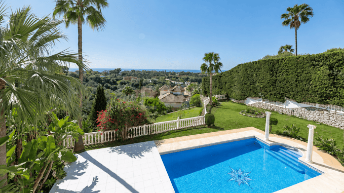 Villa mit Meerblick in Elviria
