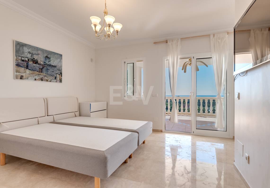 Villa avec vue sur la mer à Elviria