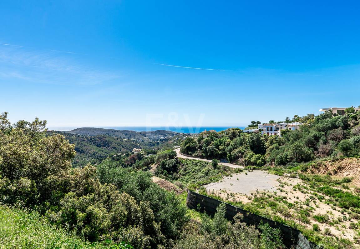Terrain avec licence à Monte Mayor avec vue panoramique magnifique
