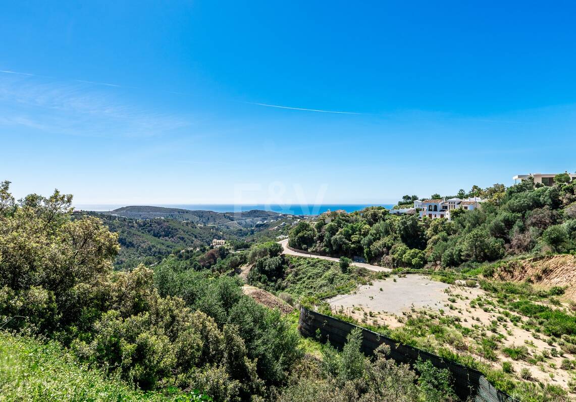 Plot with License in Monte Mayor with Stunning Panoramic Seaviews