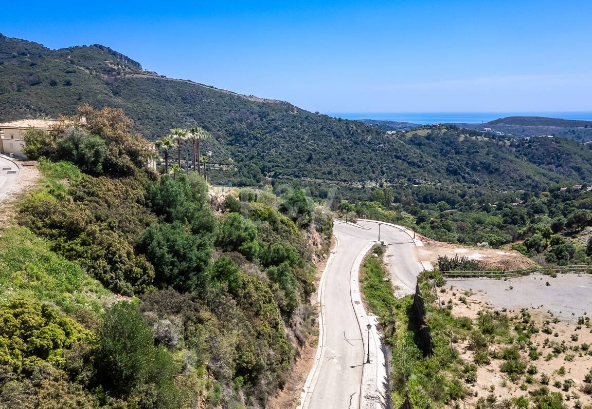 Terrain avec licence à Monte Mayor avec vue panoramique magnifique