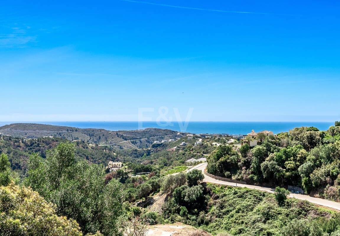 Terrain avec licence à Monte Mayor avec vue panoramique magnifique