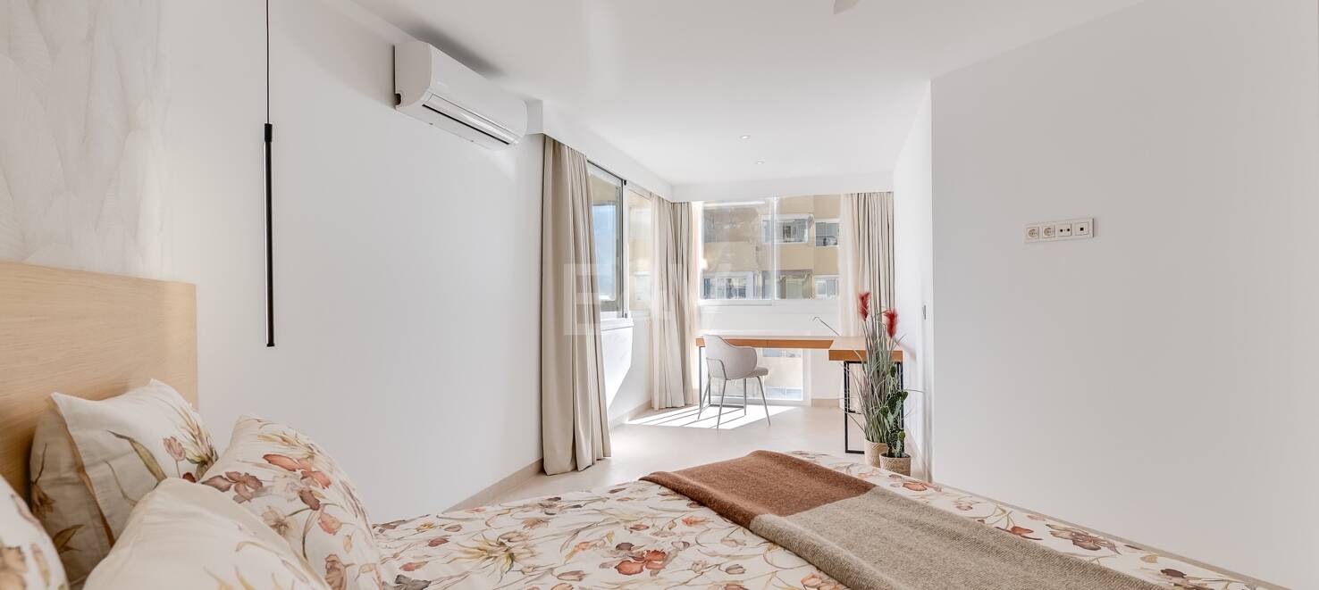 Modern Beachfront Apartment with Stunning Sea Views on Marbella’s Promenade