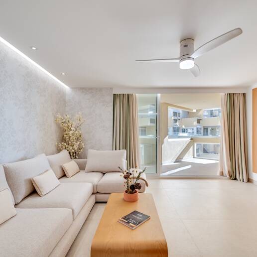 Modern Beachfront Apartment with Stunning Sea Views on Marbella’s Promenade