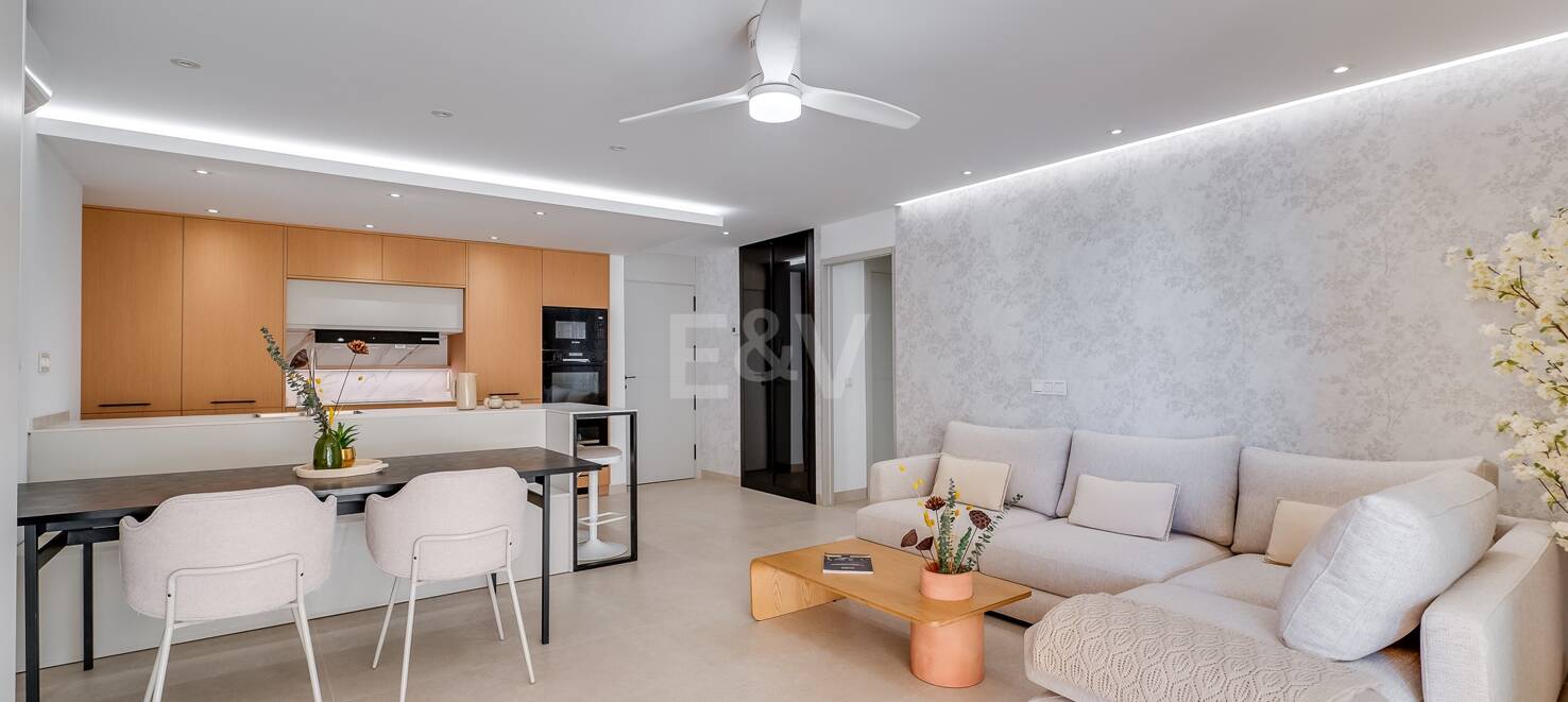 Modern Beachfront Apartment with Stunning Sea Views on Marbella’s Promenade