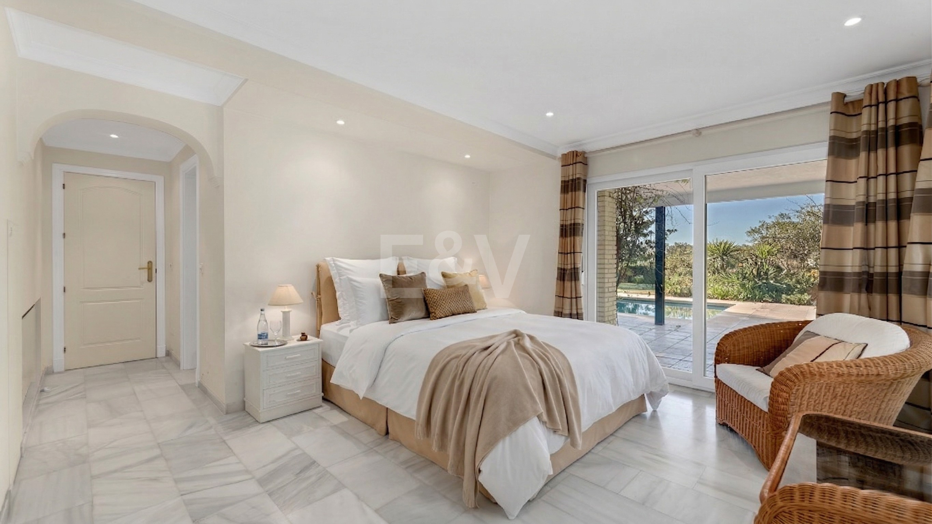 Guadalmina de charme Villa familiale traditionnelle près de Commodités et Golf