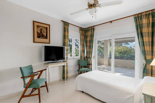 Guadalmina de charme Villa familiale traditionnelle près de Commodités et Golf