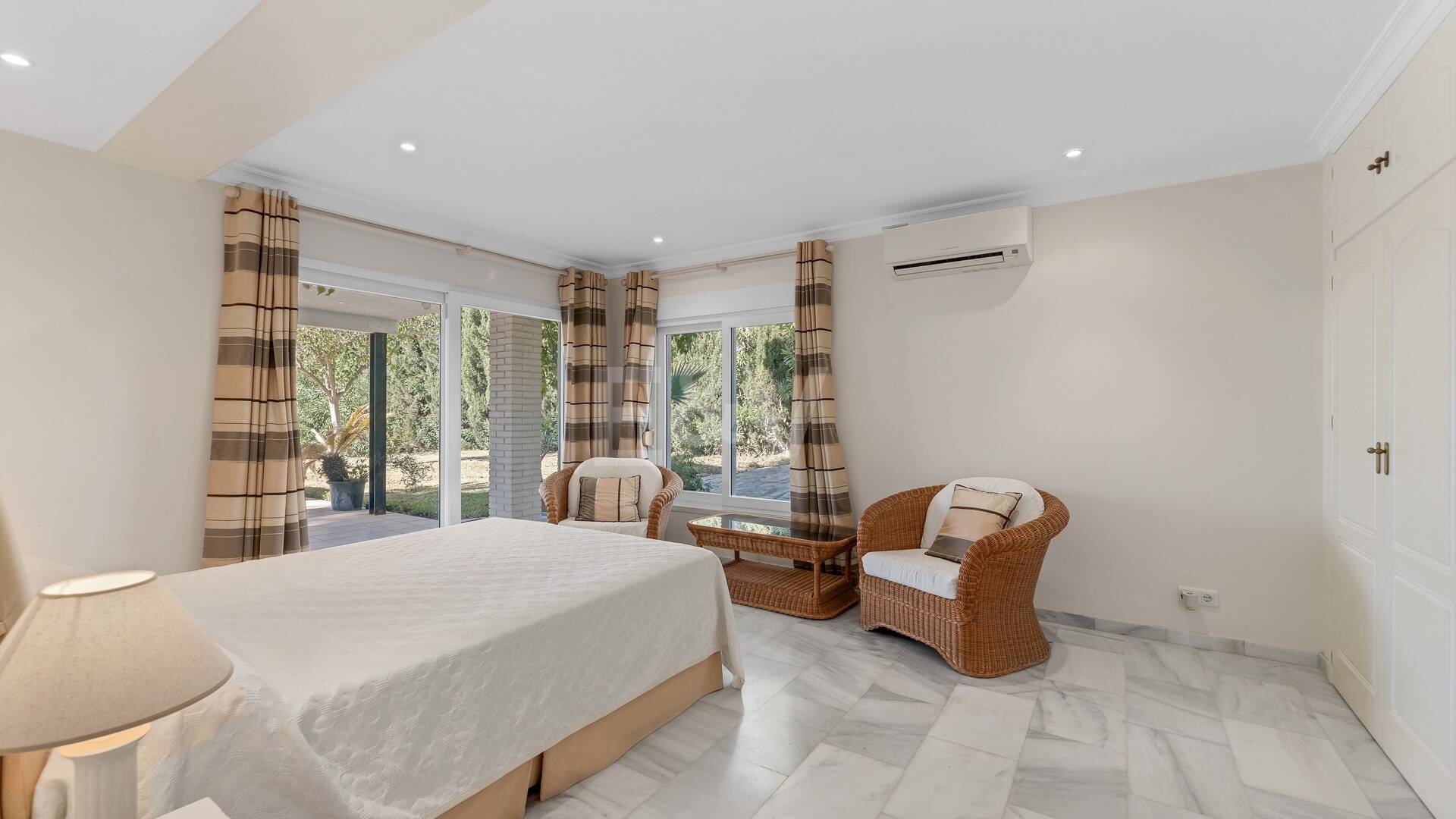 Guadalmina de charme Villa familiale traditionnelle près de Commodités et Golf