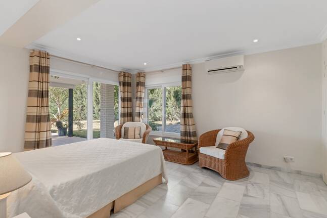 Guadalmina de charme Villa familiale traditionnelle près de Commodités et Golf