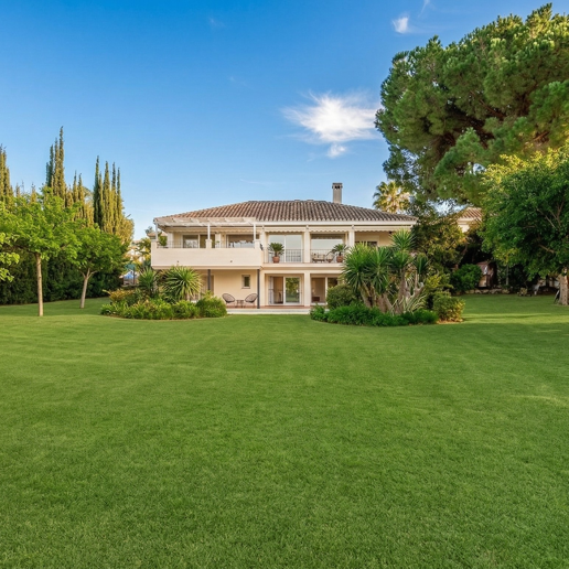 Guadalmina de charme Villa familiale traditionnelle près de Commodités et Golf