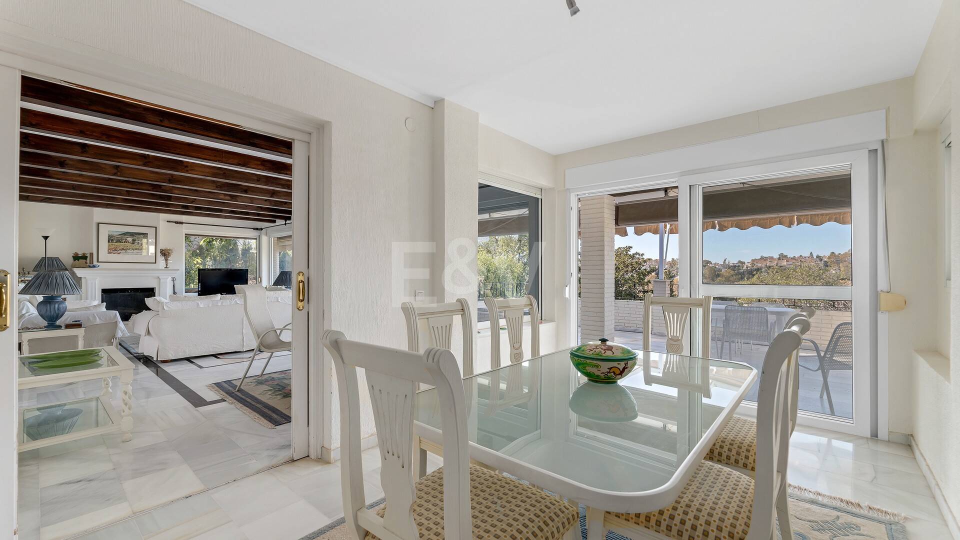 Guadalmina de charme Villa familiale traditionnelle près de Commodités et Golf