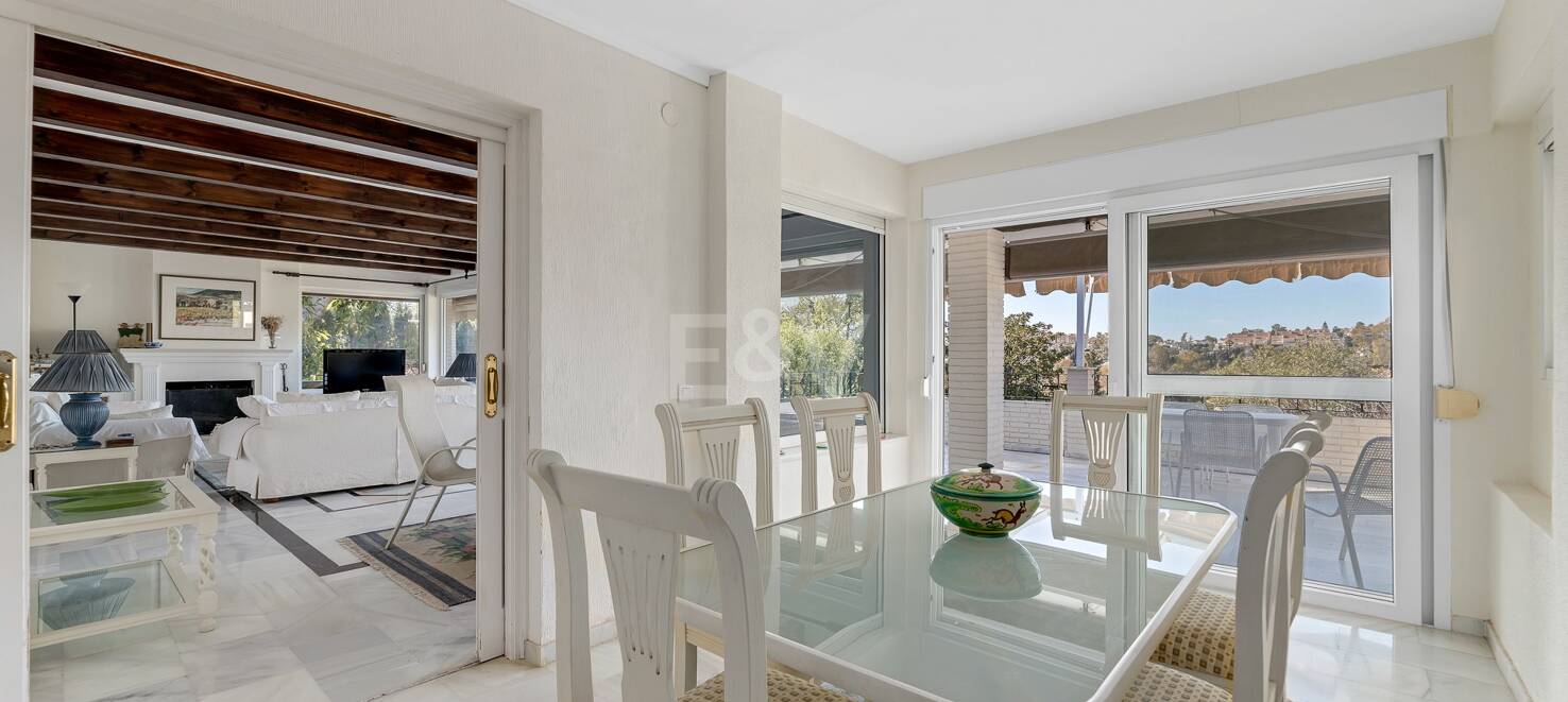 Guadalmina de charme Villa familiale traditionnelle près de Commodités et Golf