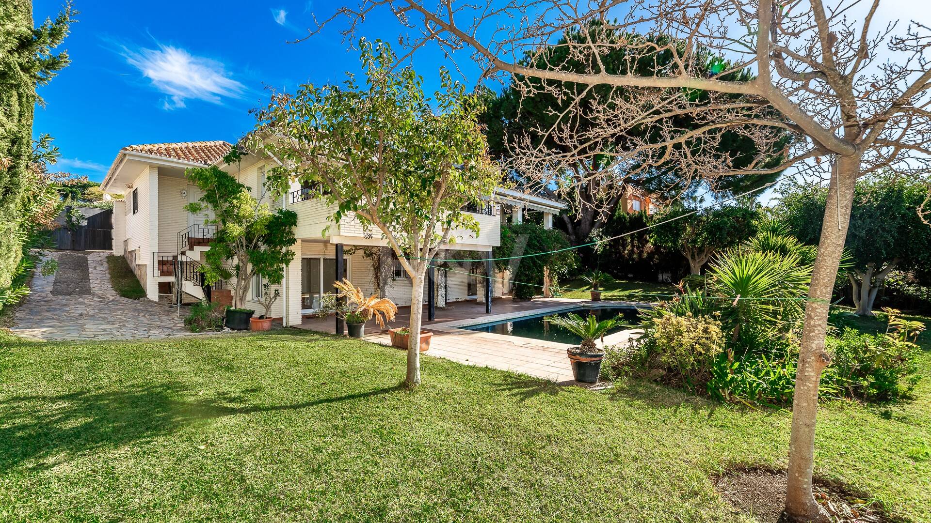 Guadalmina de charme Villa familiale traditionnelle près de Commodités et Golf