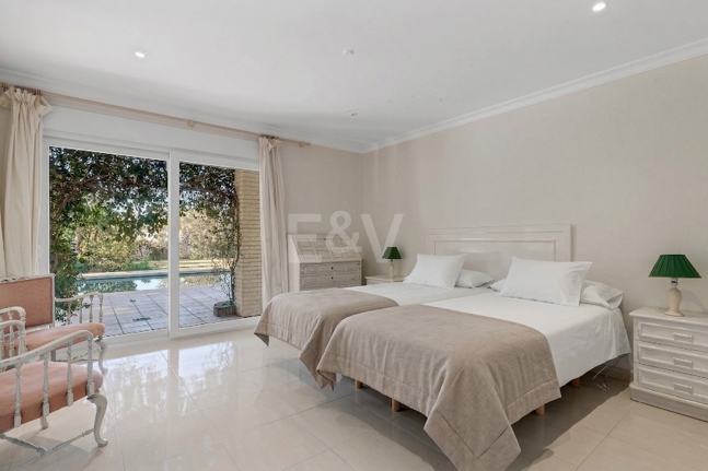 Guadalmina de charme Villa familiale traditionnelle près de Commodités et Golf