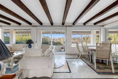 Guadalmina de charme Villa familiale traditionnelle près de Commodités et Golf