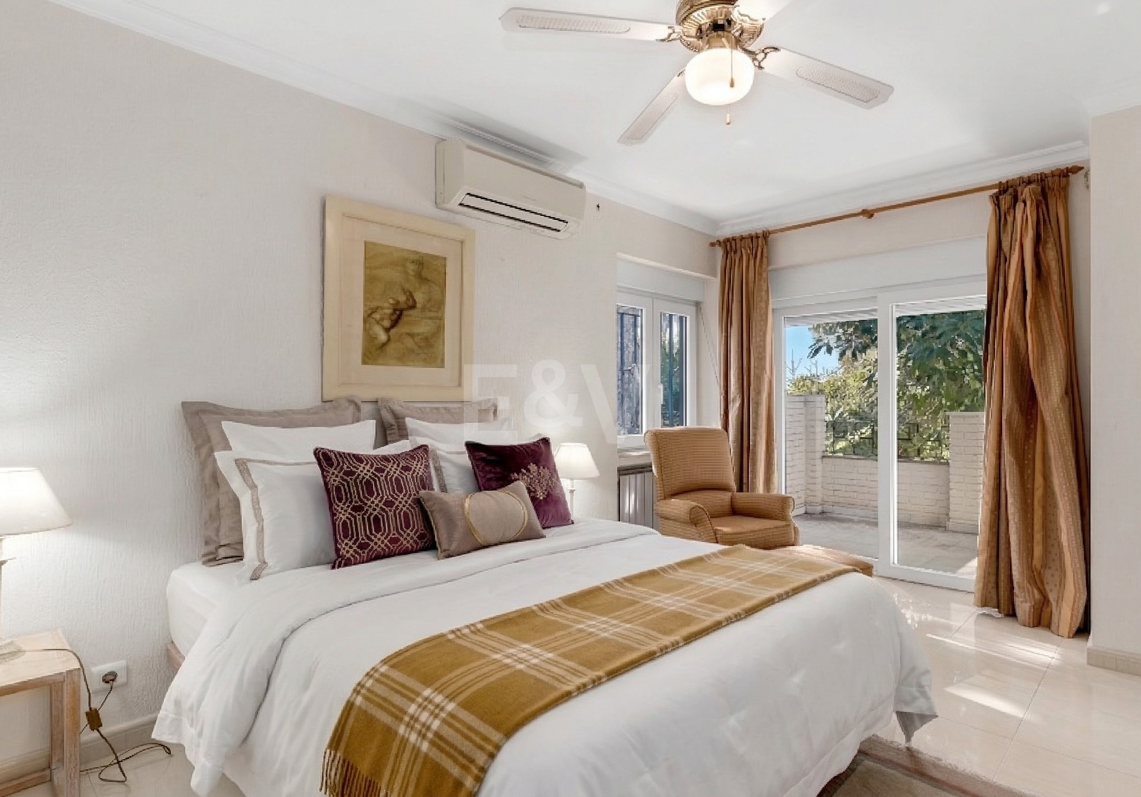 Charming Guadalmina Traditional Family Villa close to Amenities and Golf