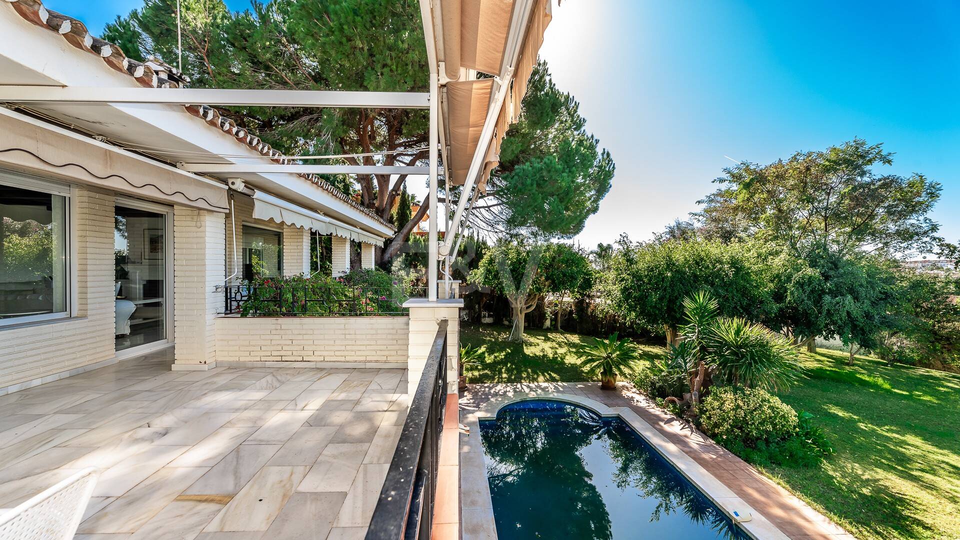 Guadalmina de charme Villa familiale traditionnelle près de Commodités et Golf