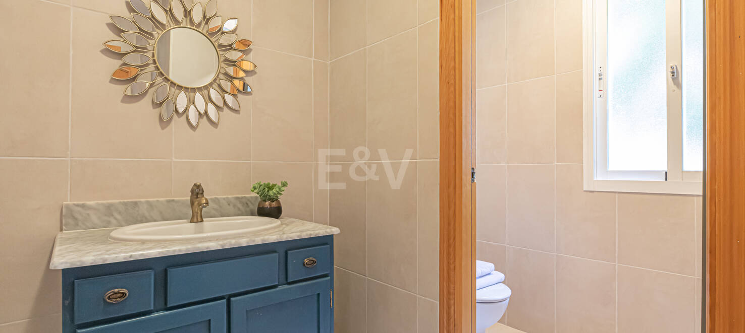Charming Guadalmina Frontline Golf Family Villa