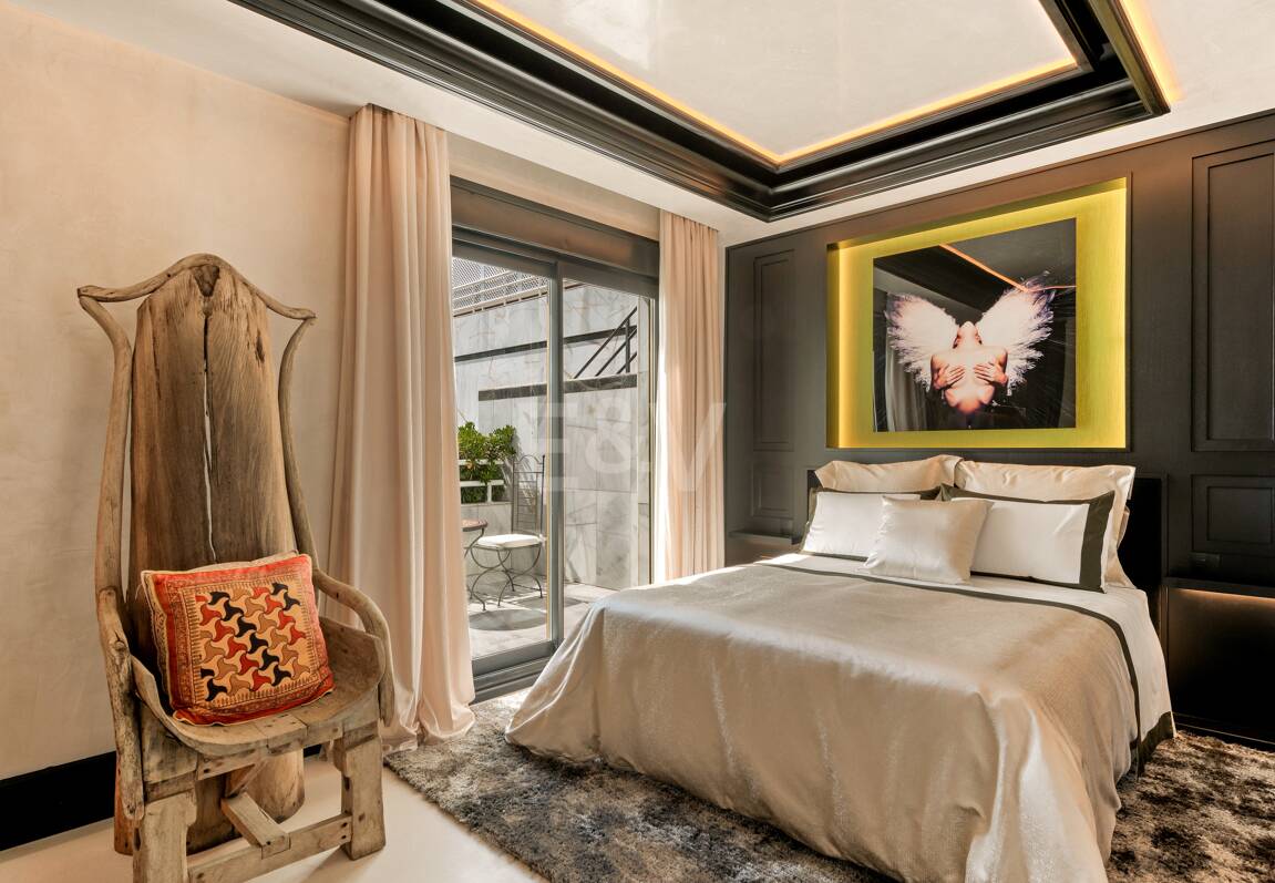 En Singular Beachfront Penthouse Villa på Marbellas Golden Mile