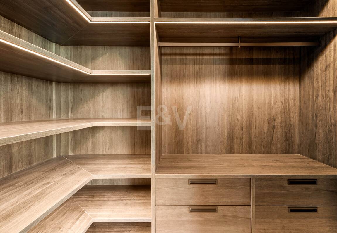 En Singular Beachfront Penthouse Villa på Marbellas Golden Mile