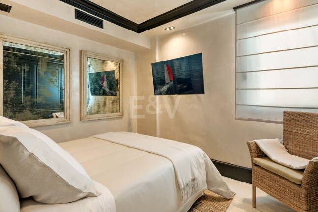 En Singular Beachfront Penthouse Villa på Marbellas Golden Mile