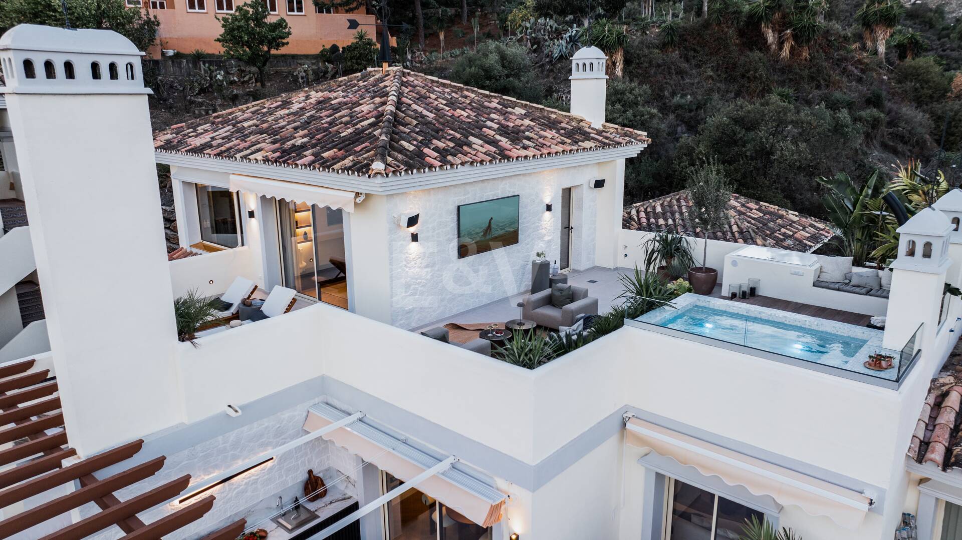 Elégant penthouse duplex à La Cerquilla avec vue spectaculaire sur la montagne