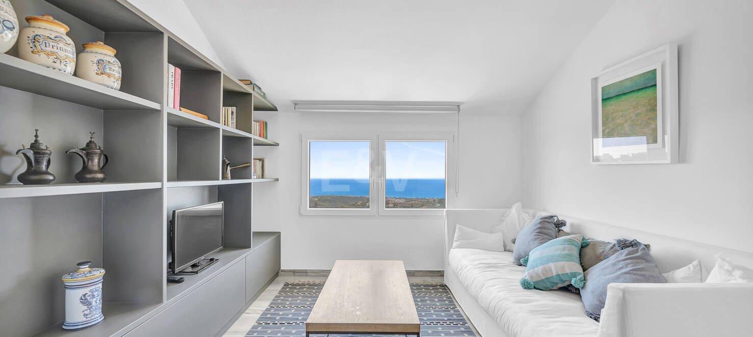 Lägenhet till salu i Altos de Elviria, Marbella Öst