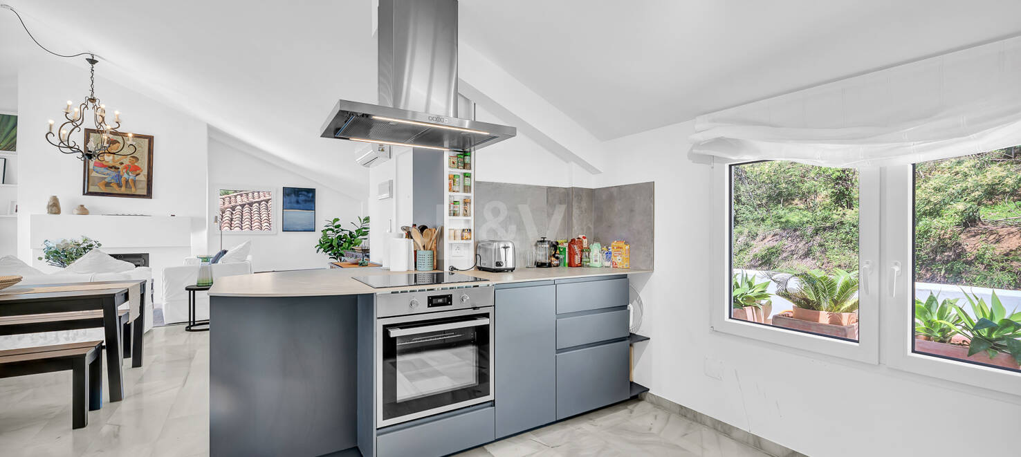 Lägenhet till salu i Altos de Elviria, Marbella Öst
