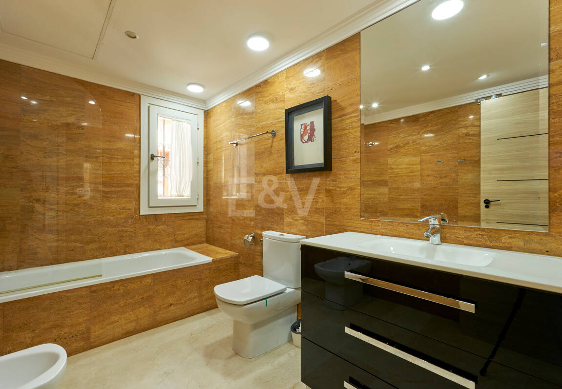 Preciosa casa adosada en La Milla de Oro