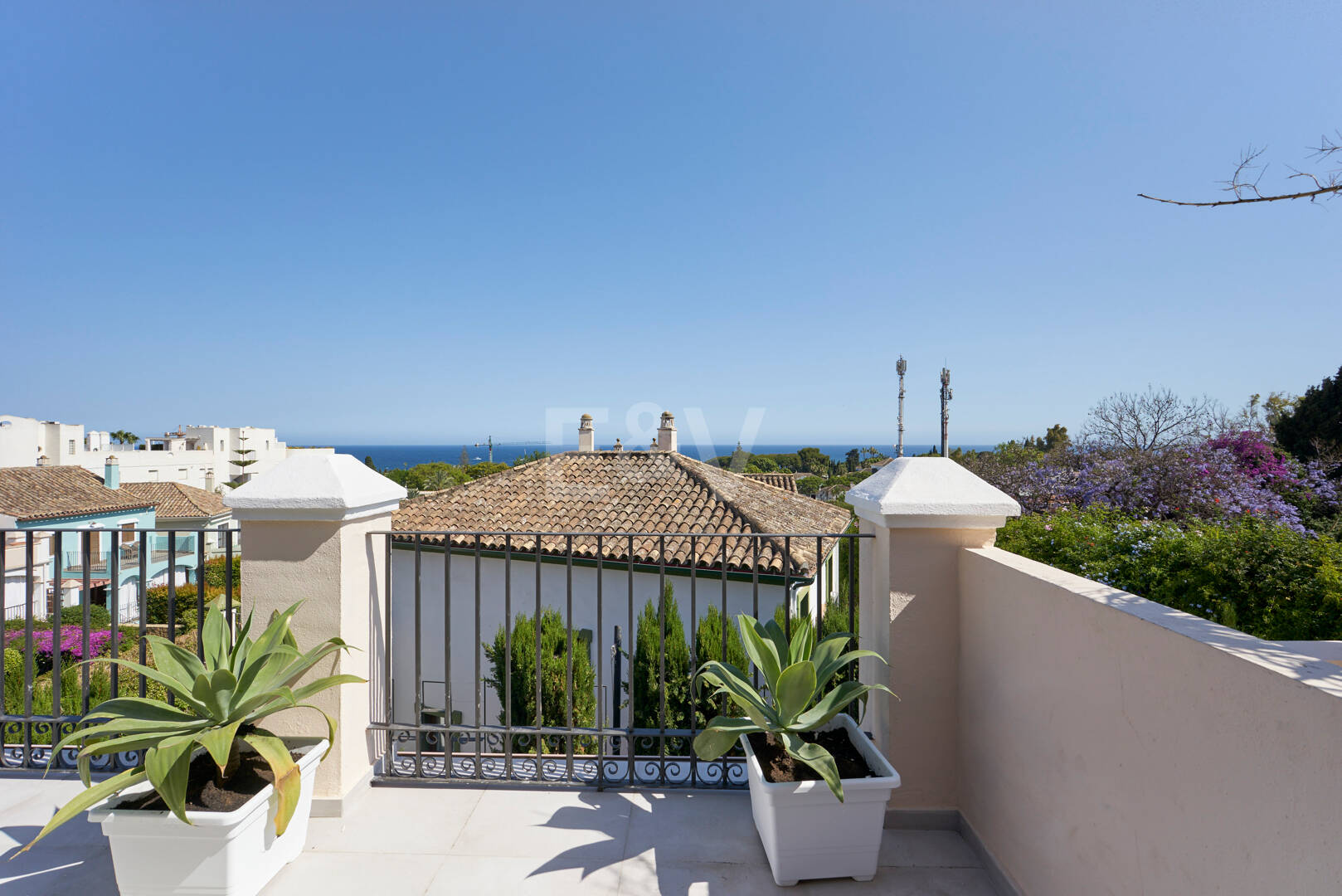 Vackra Semi-Detached Hus på Golden Mile