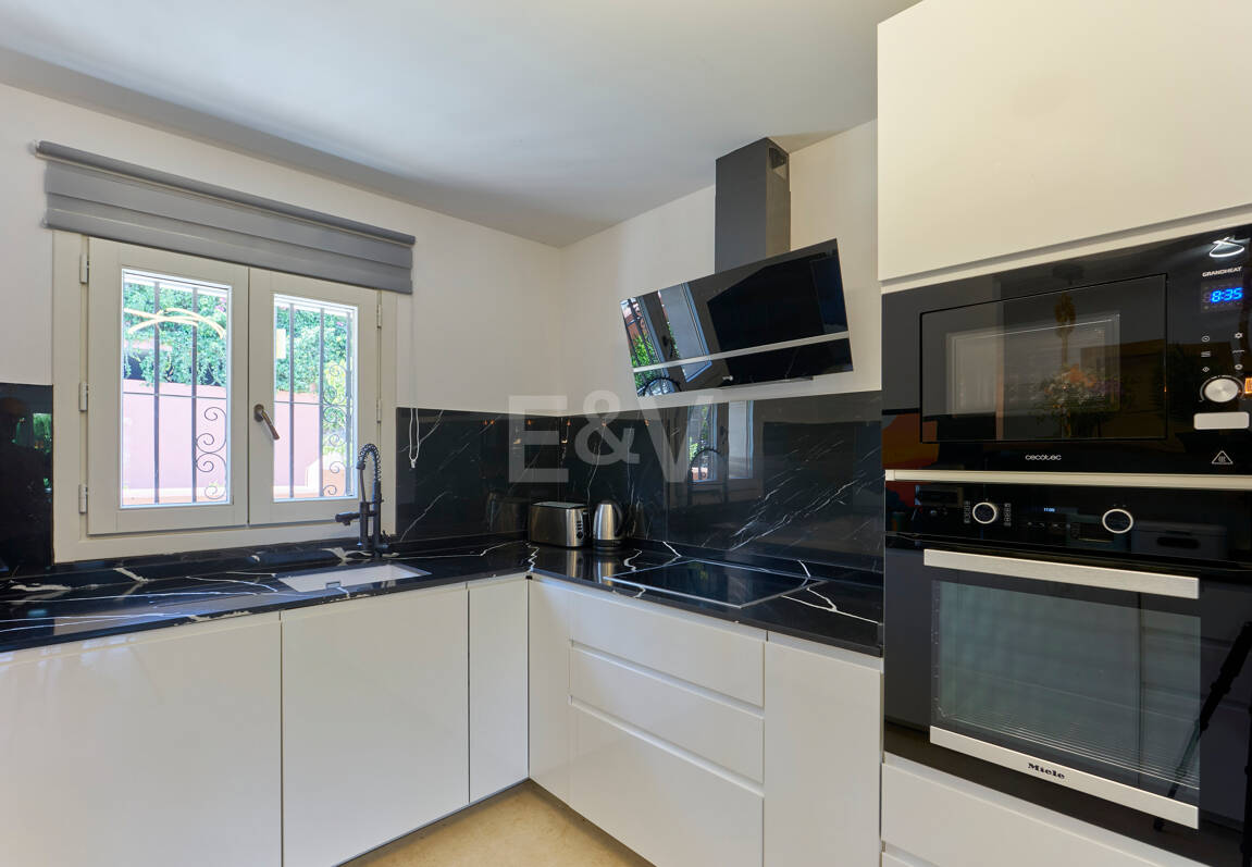 Preciosa casa adosada en La Milla de Oro