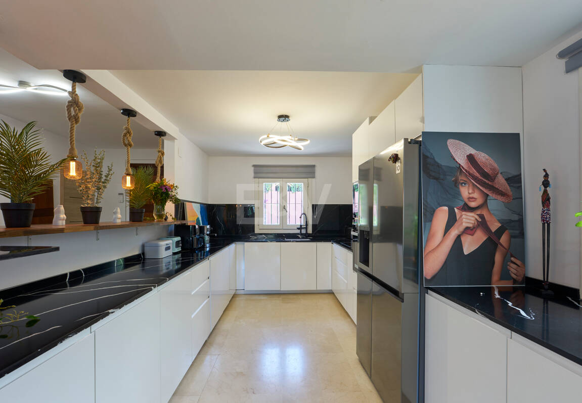 Preciosa casa adosada en La Milla de Oro