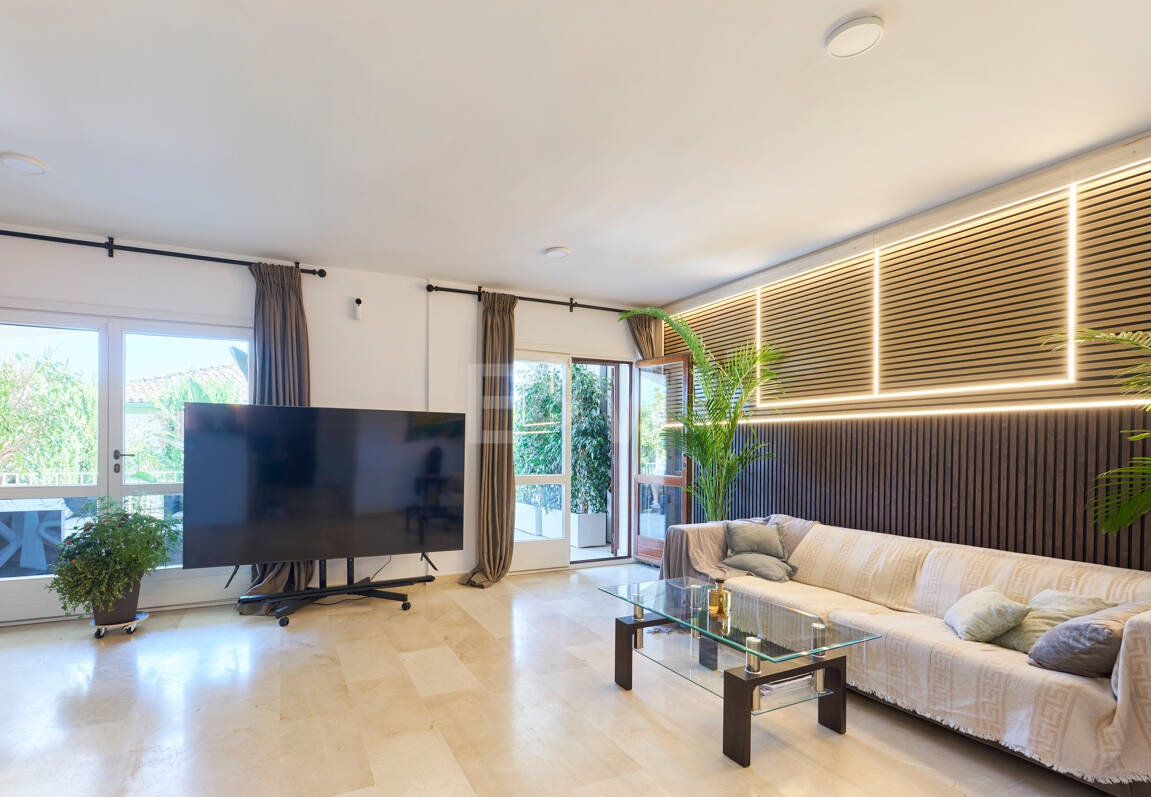 Preciosa casa adosada en La Milla de Oro