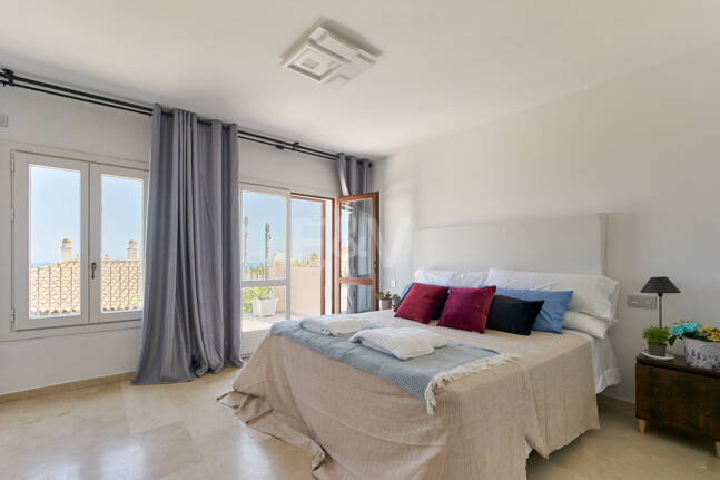 Preciosa casa adosada en La Milla de Oro