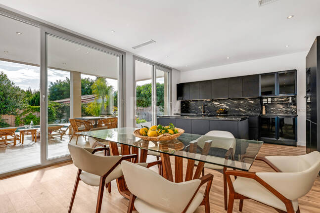 Modern South-Facing Villa with Mountain Views, 250 m from San Pedro Beach