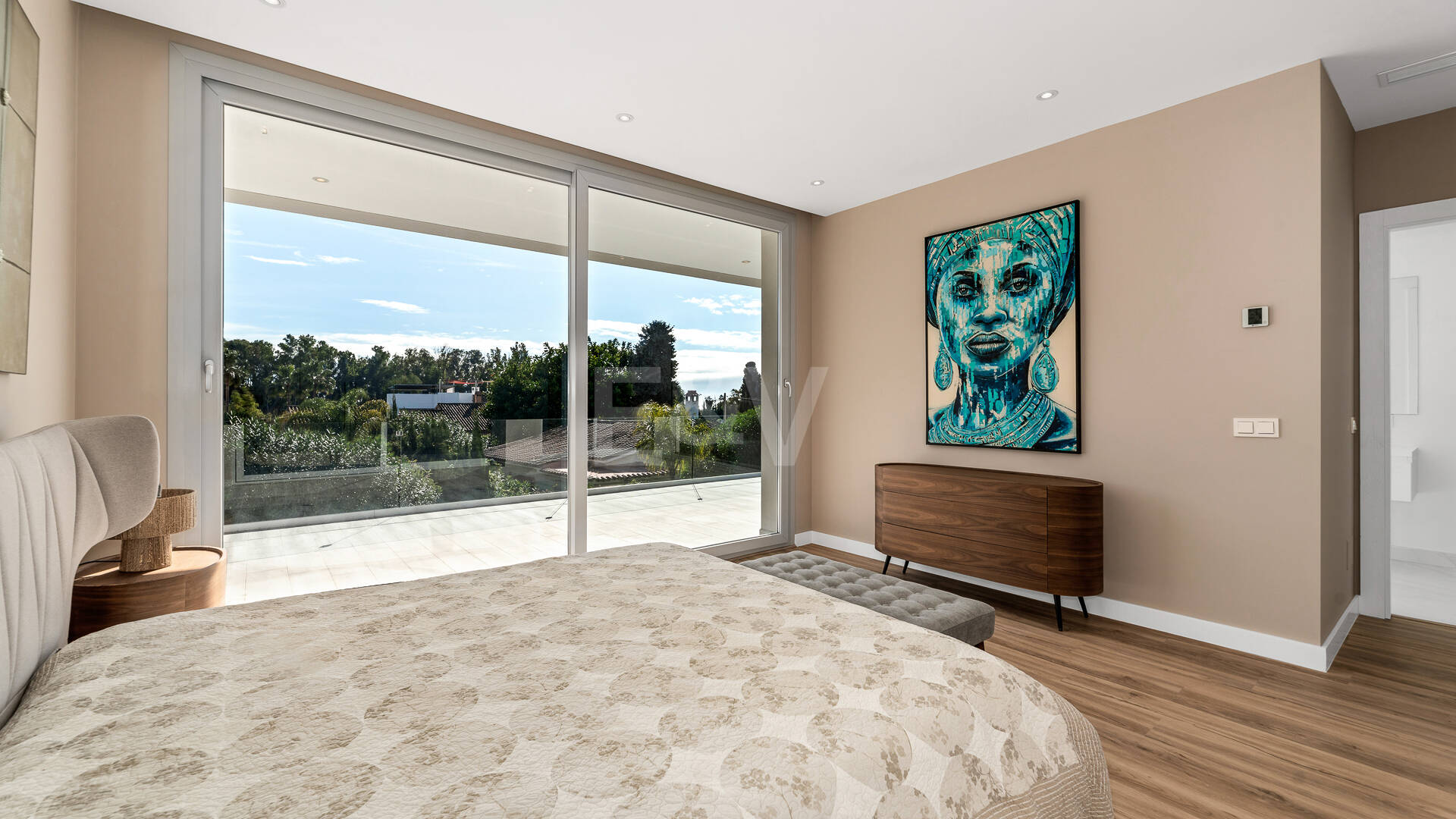 Modern South-Facing Villa with Mountain Views, 250 m from San Pedro Beach