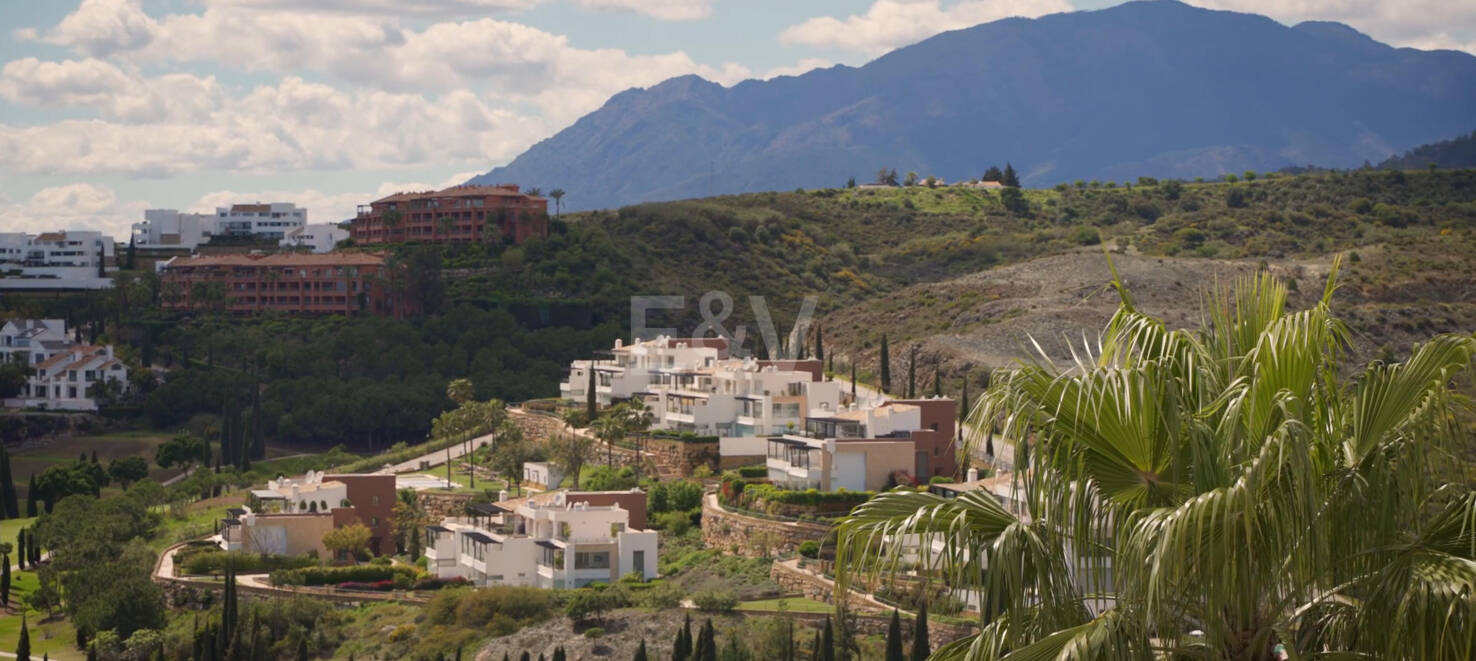 Villa de golf contemporaine Los Flamingos avec vue sur la mer