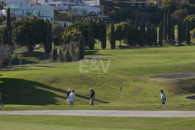 Villa de golf contemporaine Los Flamingos avec vue sur la mer
