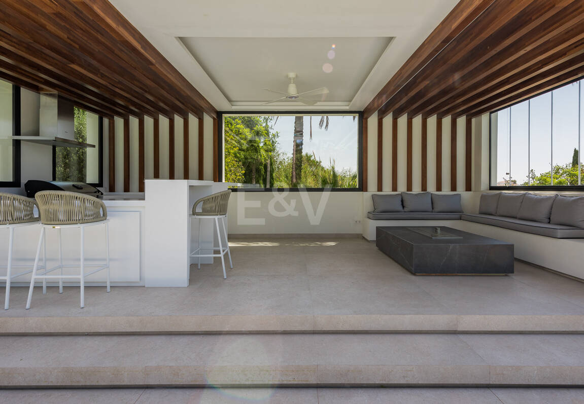 Villa de golf contemporaine Los Flamingos avec vue sur la mer