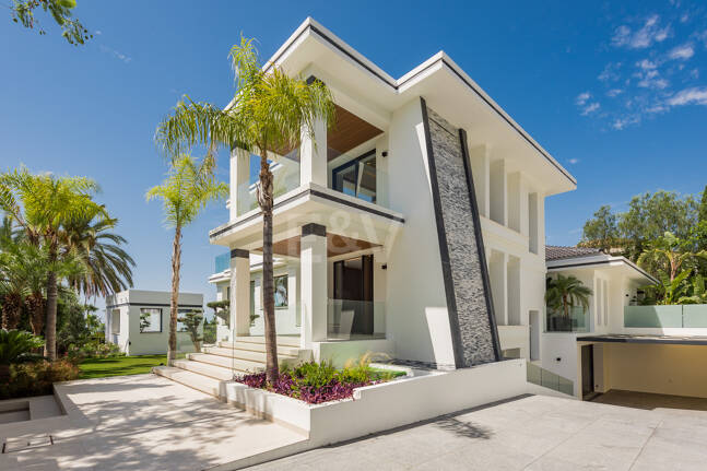 Villa de golf contemporaine Los Flamingos avec vue sur la mer