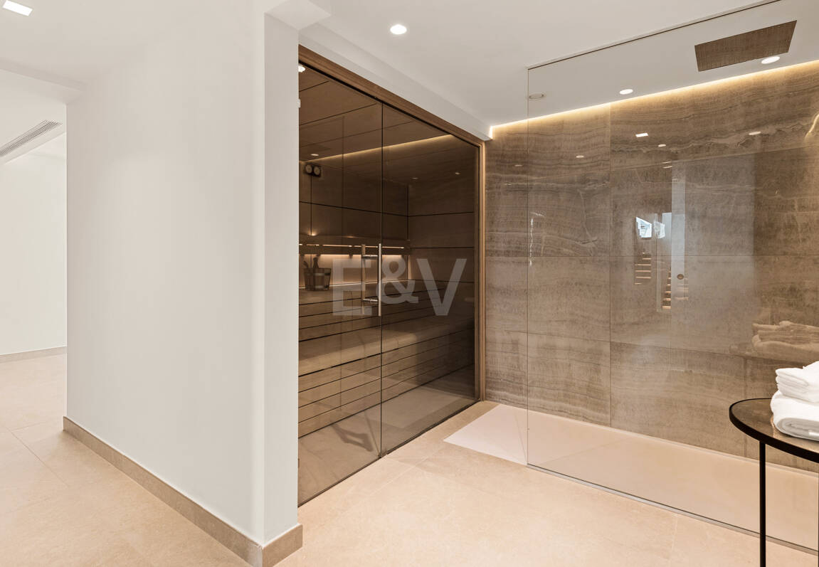 Villa de golf contemporaine Los Flamingos avec vue sur la mer