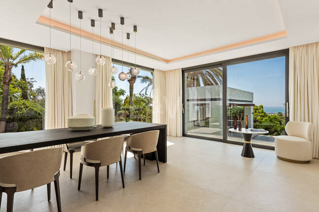 Villa de golf contemporaine Los Flamingos avec vue sur la mer