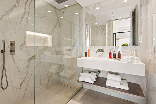 Villa de golf contemporaine Los Flamingos avec vue sur la mer