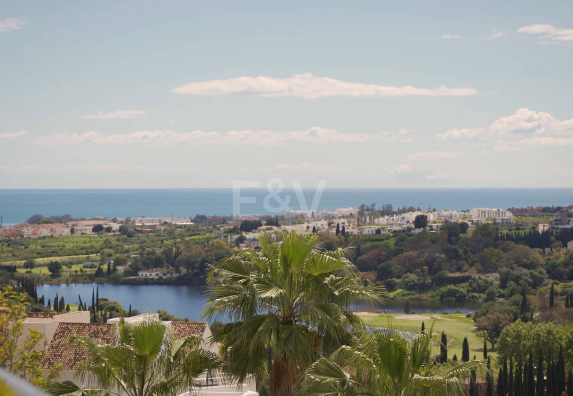 Villa de golf contemporaine Los Flamingos avec vue sur la mer